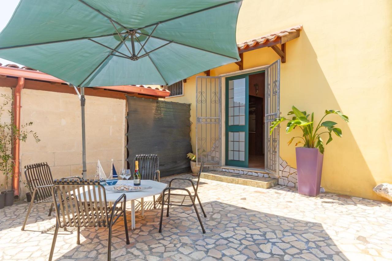 Air-Conditioned Villa In Porto Cesareo With Parking And Bicycles Ngoại thất bức ảnh